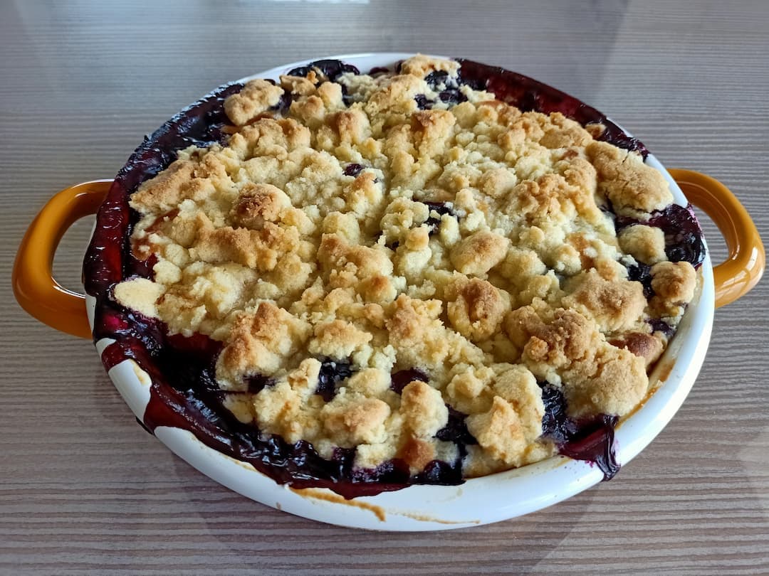 Blaubeer-Crumble