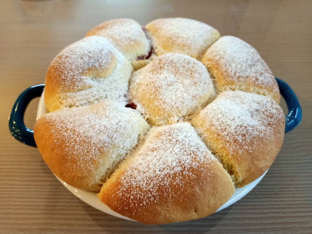 Buchteln